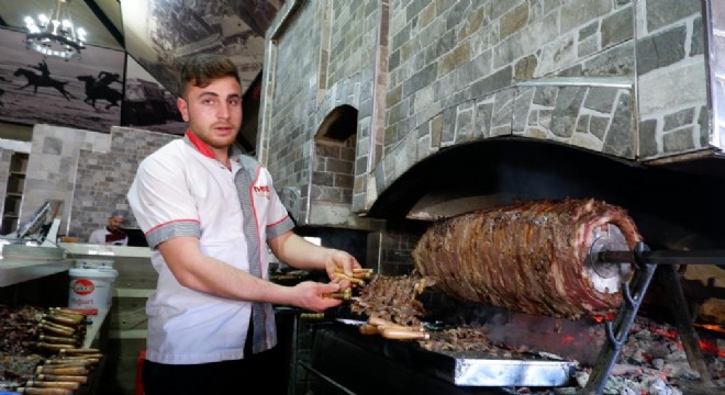  Cağ kebabı Tasteatlas'a girdi